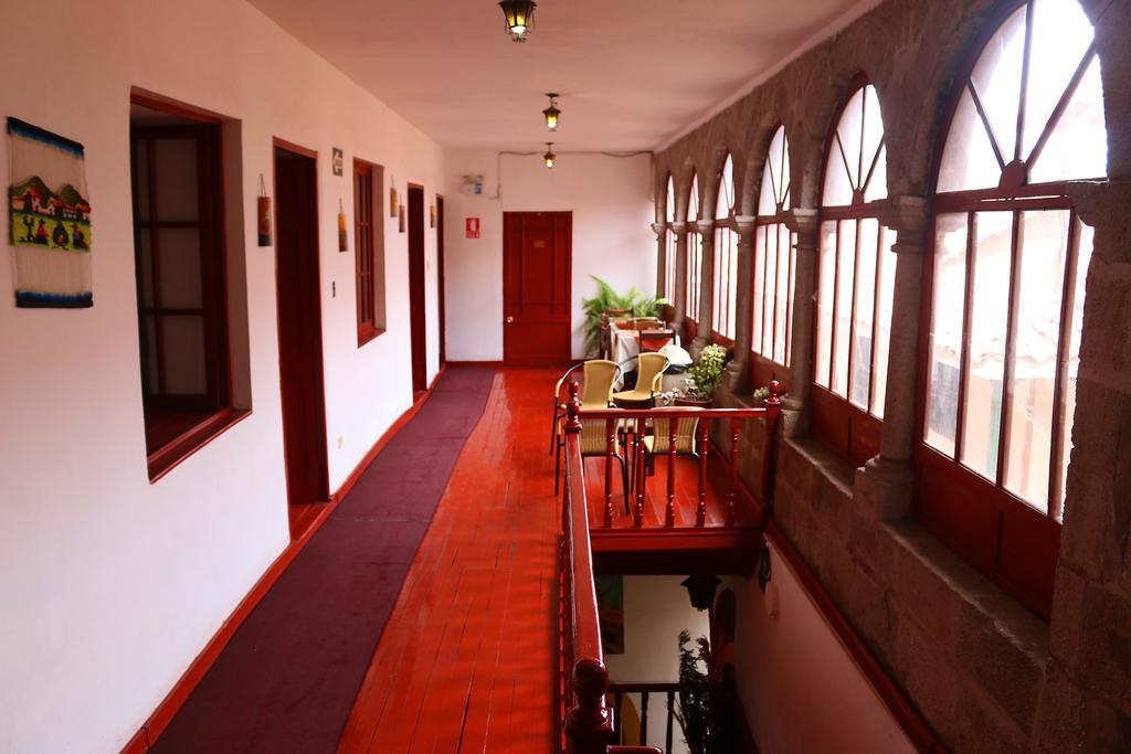 Vip House *